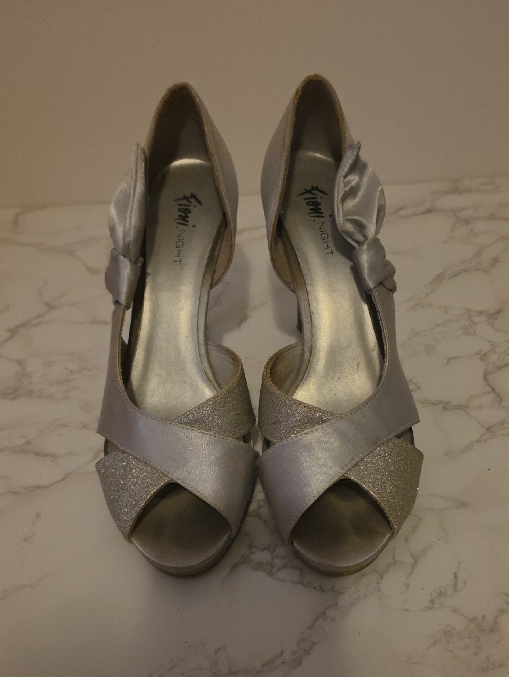 FIONI Clothing Silver Glitter Satin Peep-Toe Heels with Side Bow